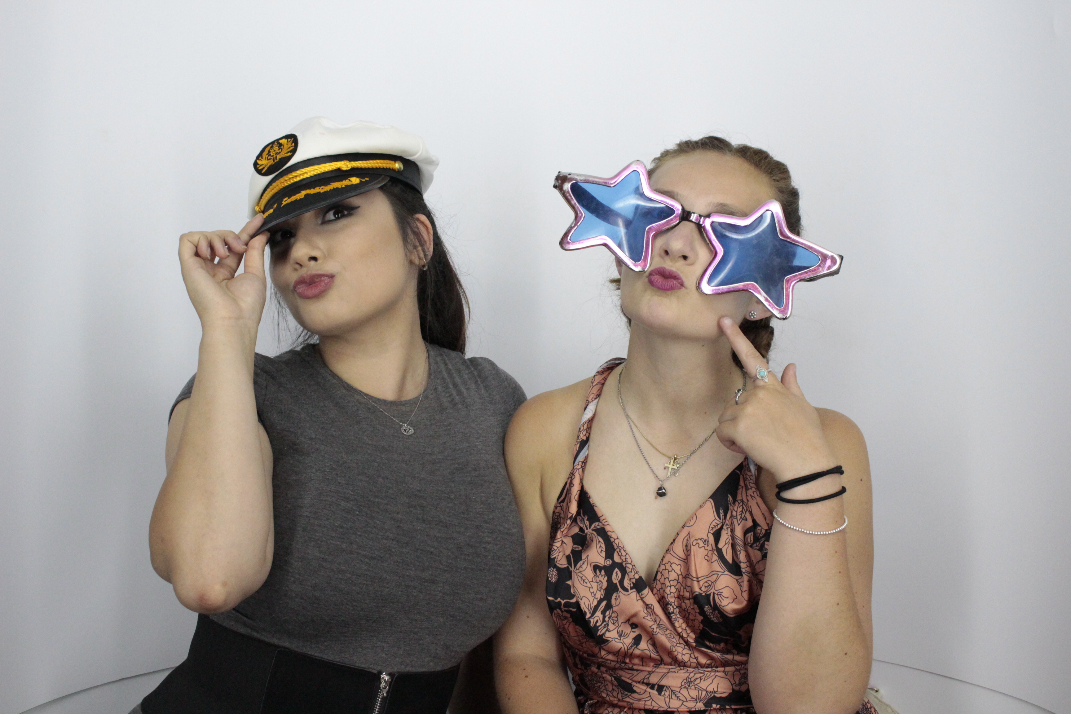 Ellesse's 21st Birthday | View more photos from the event at gallery.myphotoboothexperience.co.uk/u/MyPhotoBoothExperienceLtd/Ellesses-21st-Birthday
